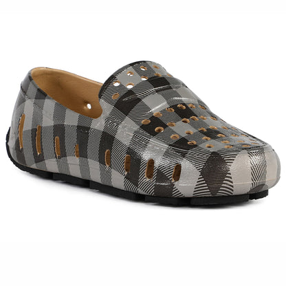 Kids Prodigy Gray Tartan Plaid/Black Print Loafers